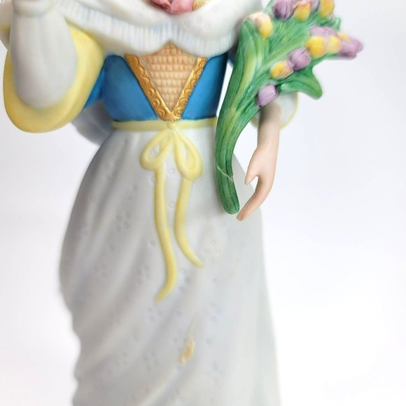 Lenox French Flower Maiden Woman with Iris Floral Bouquet Dh122 - Picture 3 of 10